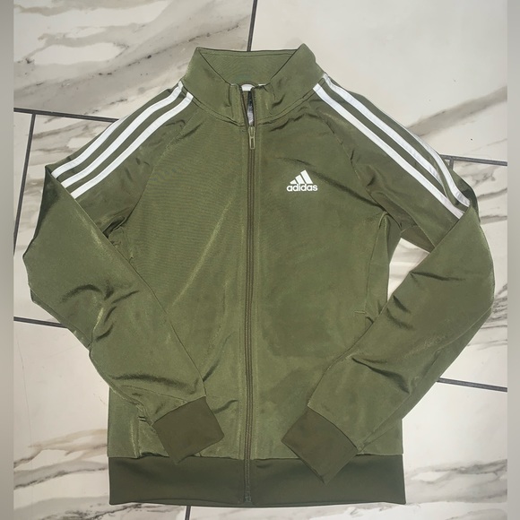 Olive Green Adidas Tracksuit size XS - Picture 1 of 3